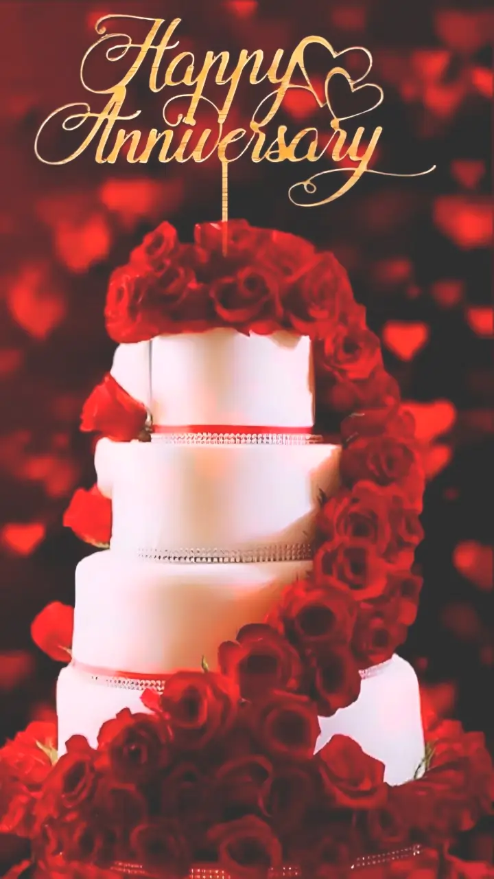 Anniversary special ❤️🩷❤️🩷 #anniversarycake #redheartcake #heartcake  #pinkcake #lovecake #cakedeorating #cakeart #cakedesign #elegantcake… |  Instagram